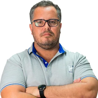 Consultor(a) João Neto